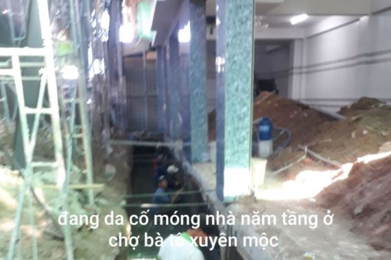 Gia cố móng nhà ở chợ Bà Tô